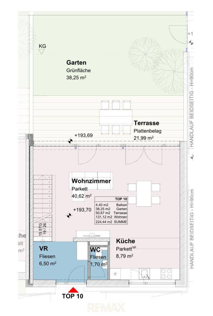 Grundriss des Erdgeschosses mit Wohnzimmer, Küche, WC, Terrasse und Garten.