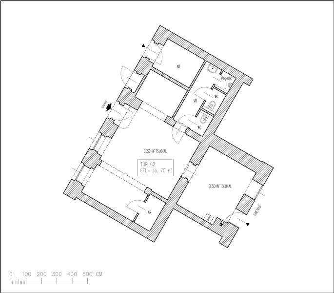 Grundriss eines Geschäftsraums mit mehreren Bereichen und Sanitäranlagen, Gesamtfläche 68,70 m².