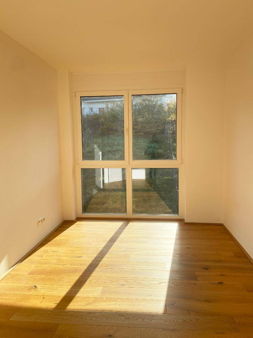 Schlafzimmer 01