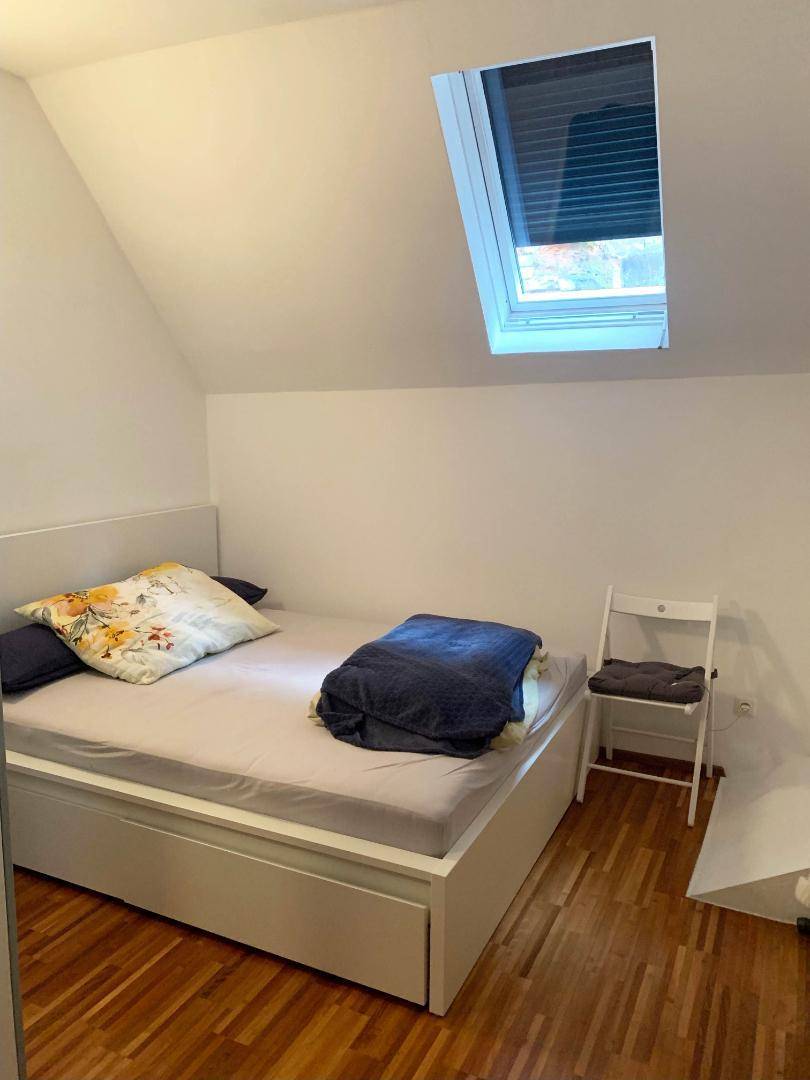 Schlafzimmer 02