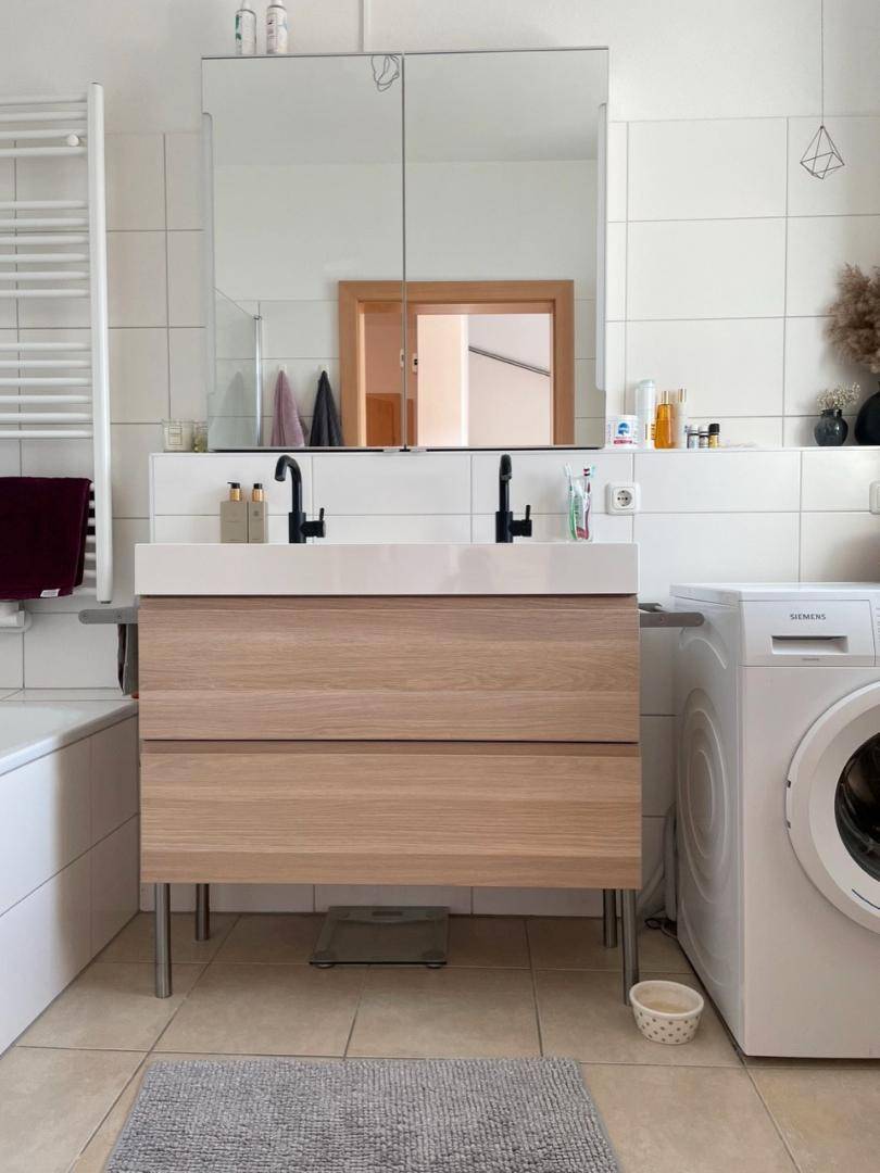 Badezimmer 01