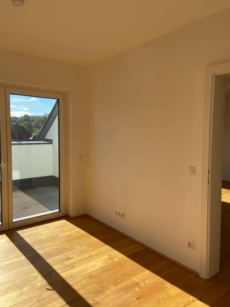 Gepflegte Dachgeschoßwohnung inkl. Einbauküche und Loggia - Top A11 - Mehr
