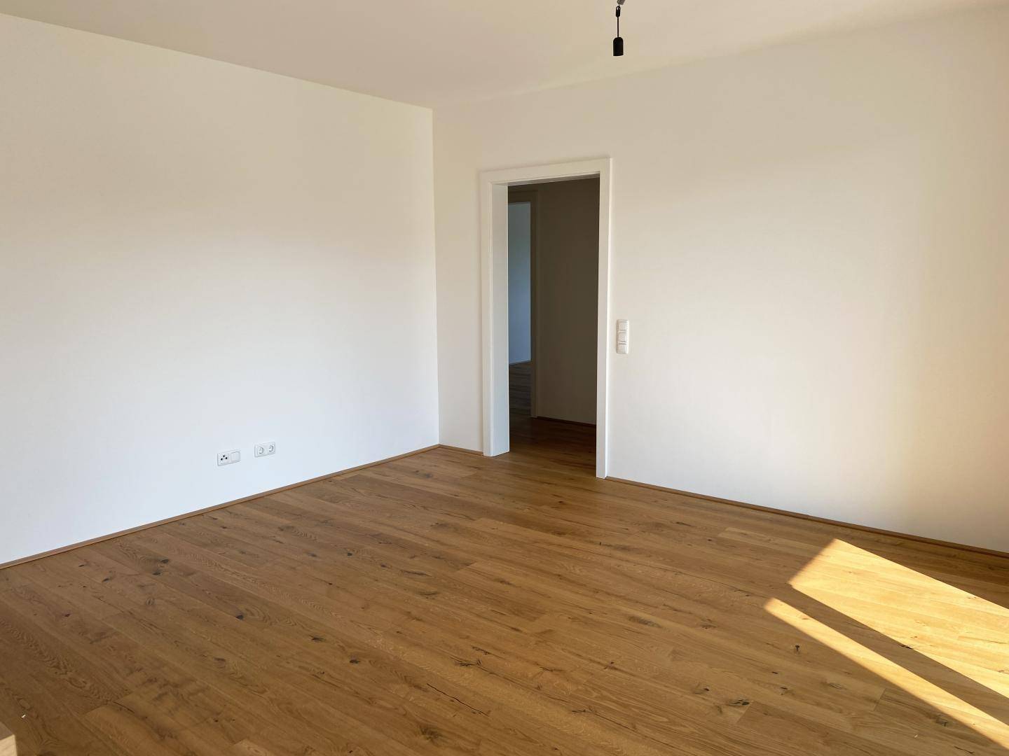 Mietwohnung in sehr ruhiger Lage inkl. Einbauküche und Loggia - Top A04 - Ansicht 5