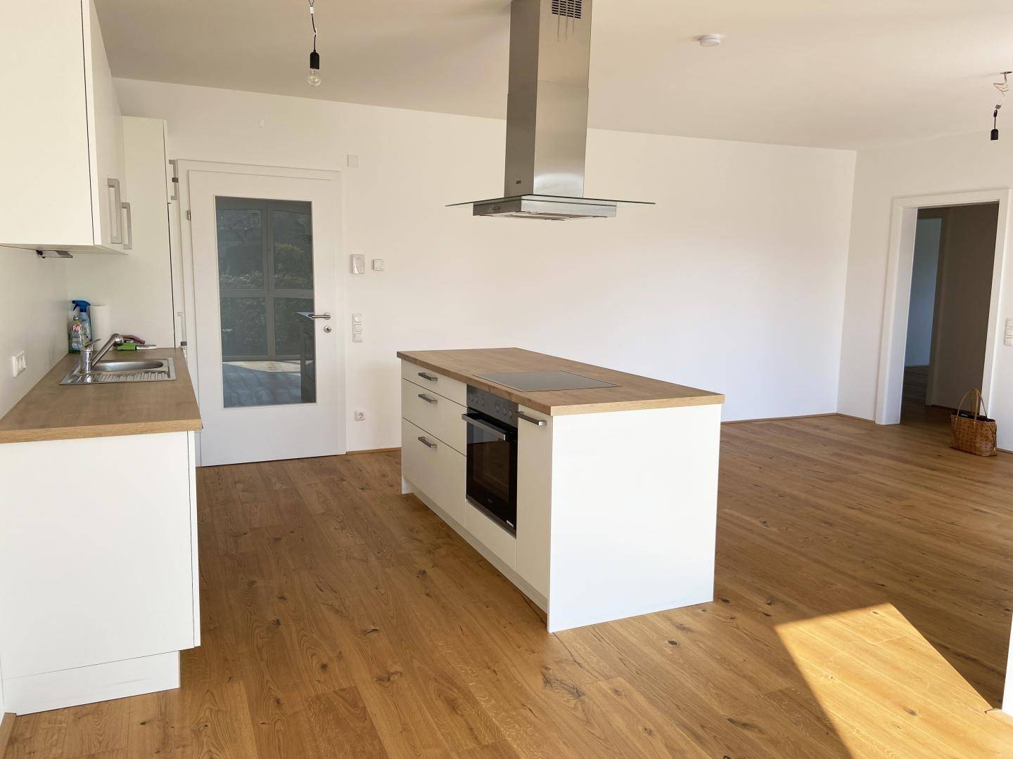 Mietwohnung in sehr ruhiger Lage inkl. Einbauküche und Loggia - Top A04 - Ansicht 2