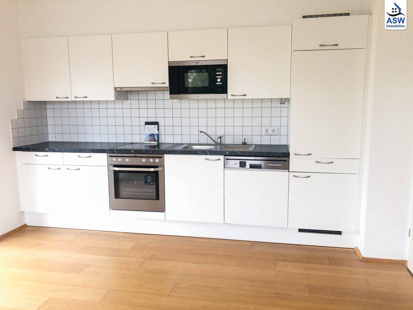 Moderne 2-Zimmerwohnung mit großer Terrasse in zentraler Lage - Widok 3
