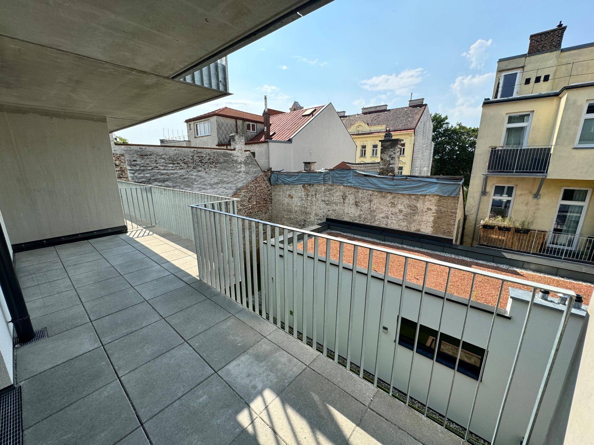 Wohnen zwischen Stadt und Natur: 3 Zimmer mit Loggia nahe Schönbrunn - Ansicht 5