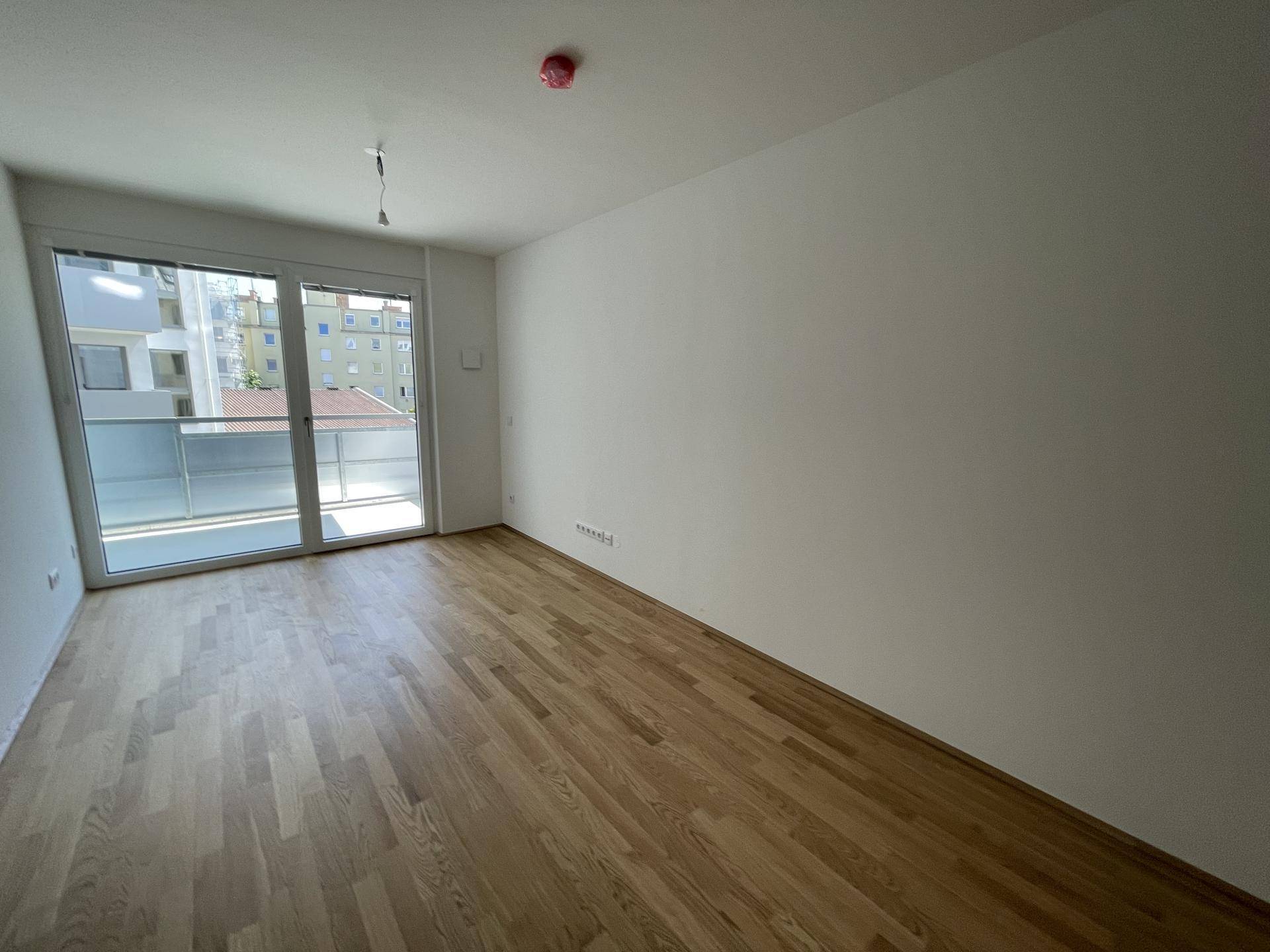 Charmante 3-Zimmer Wohnung mit Balkon Nähe Bahnhof Floridsdorf - Widok 3