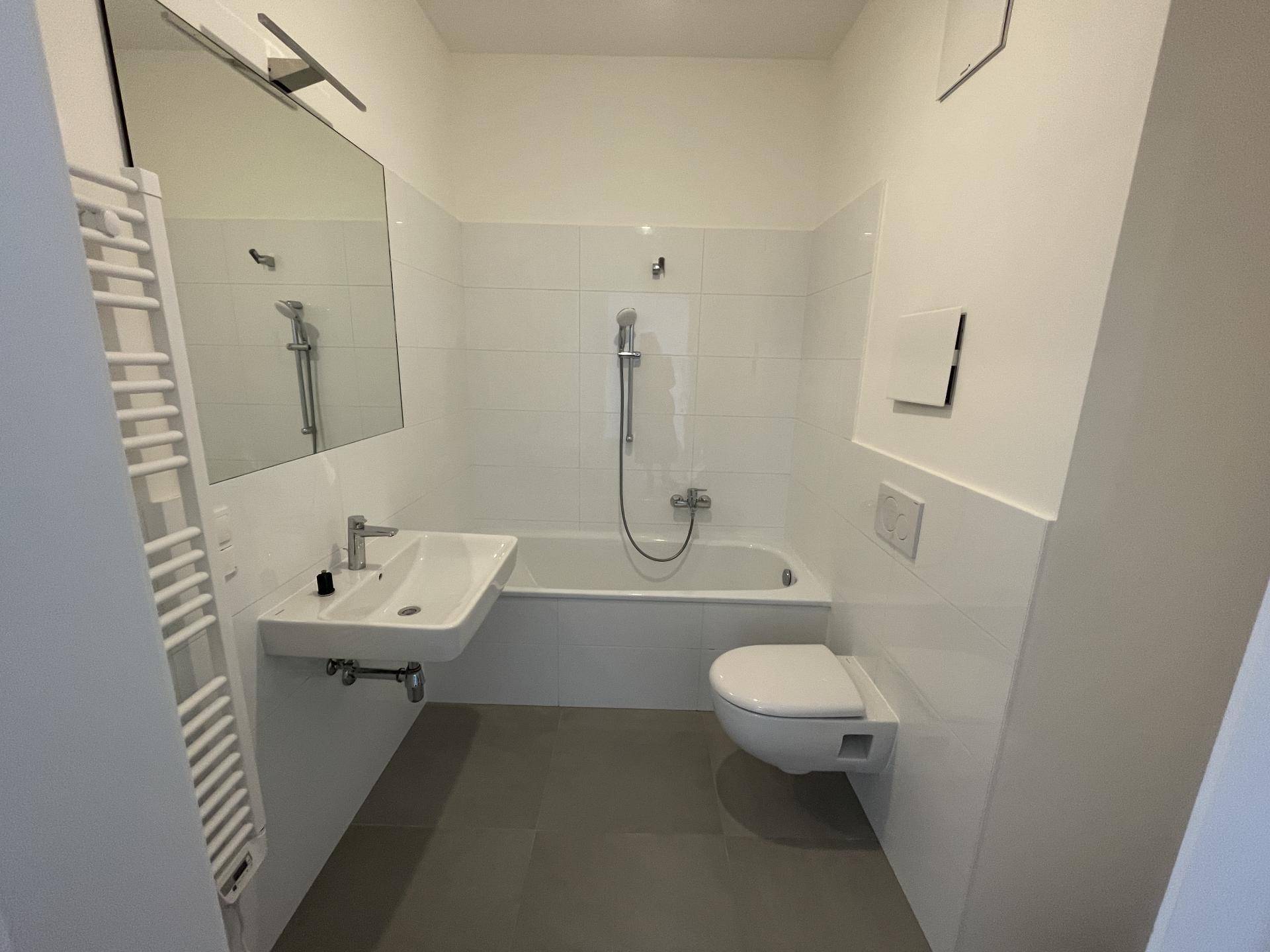 Helle 2-Zimmer-Wohnung im 3. Liftstock mit hochwertiger Ausstattung! - Widok 6