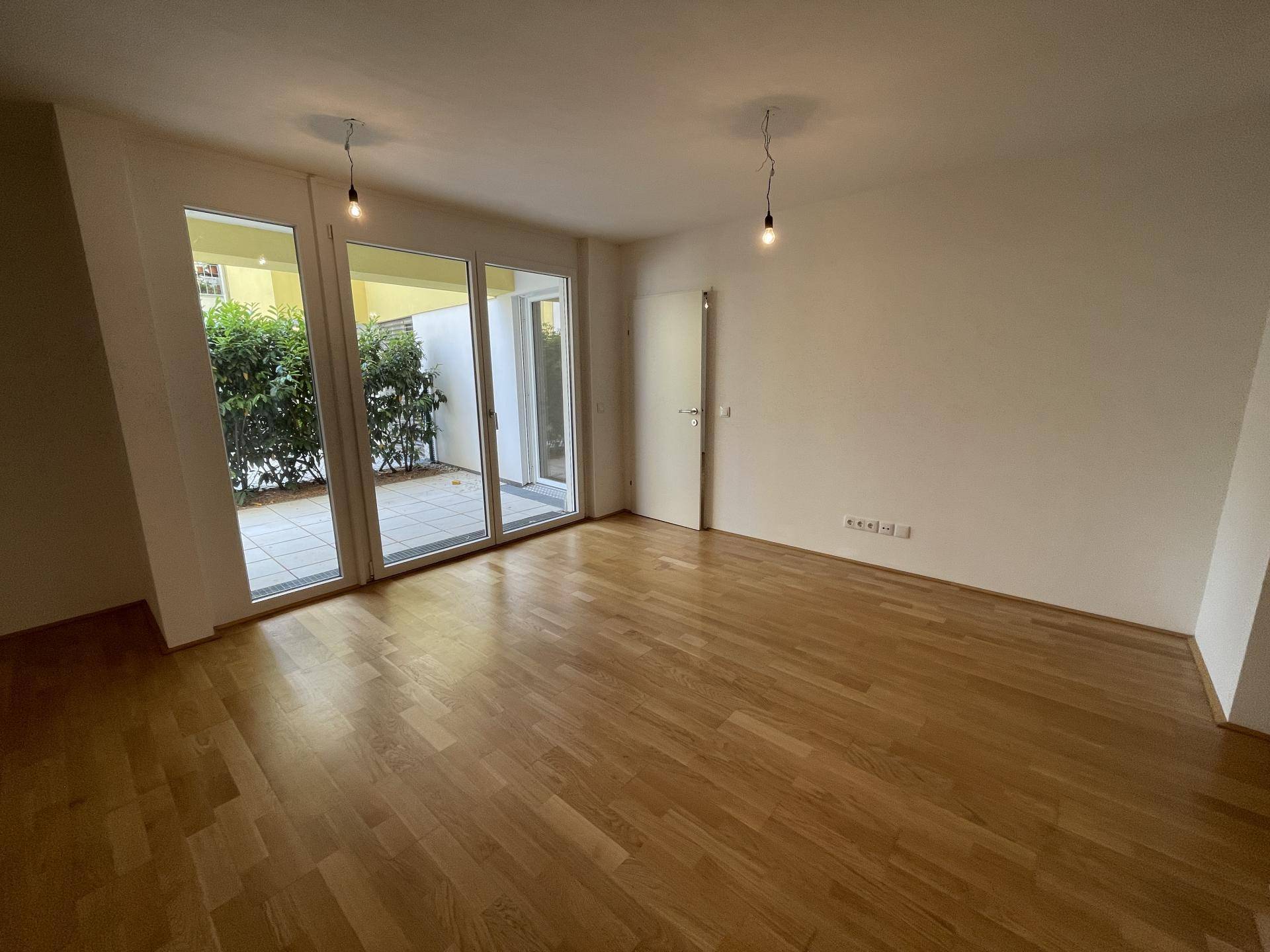 2-кімнатна квартира з садом, 56 м², Майдлінг, Майдлінг