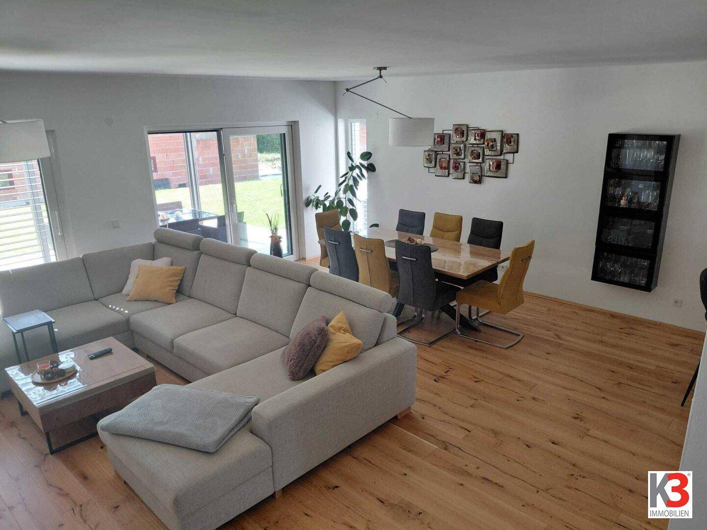 K3 - Modernes Einfamilienhaus mit 3 getrennten Wohneinheiten - perfekt für die Vermietung! - Ansicht 3