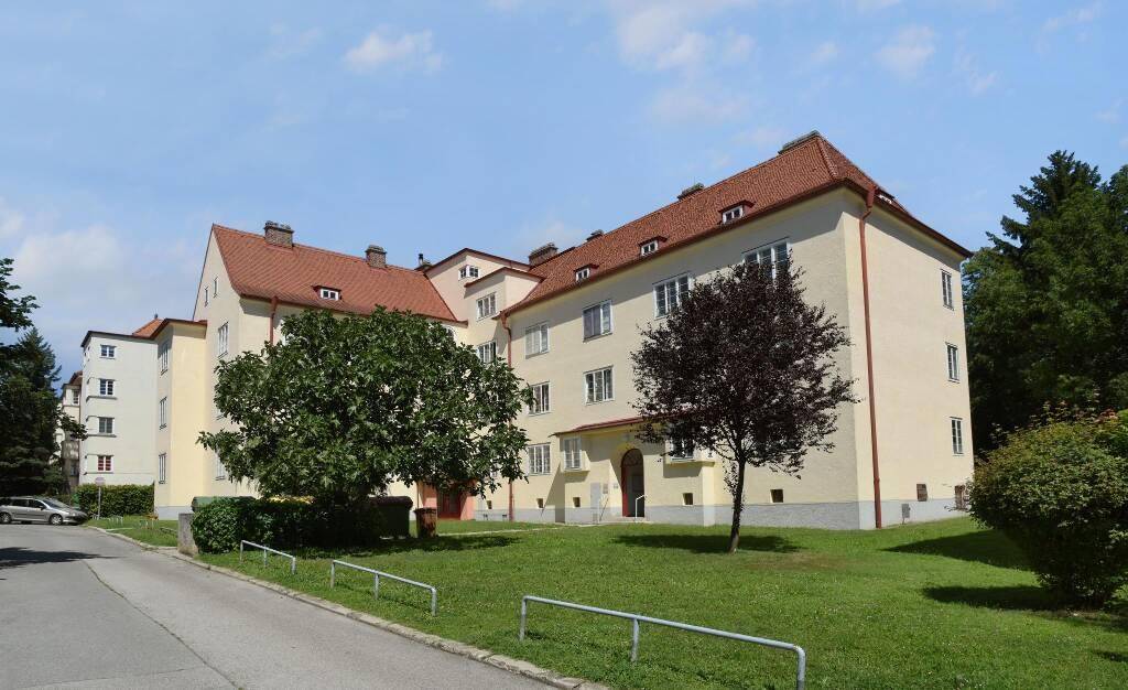 201001_7000_Eisenstadt_EGB_Ignaz_Till_Str_7_01_anku