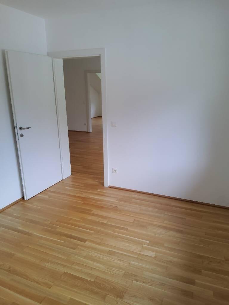546001_wapi_anwo_uebernahmeprotokoll_4854_foto_raum20_7cc08f5f_9fc8_4841_b8fb_85e2ce12ea97_chsi.jpg