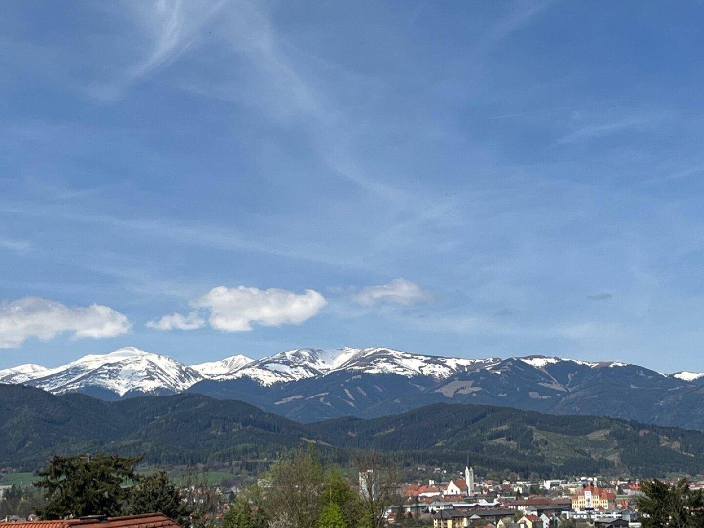 728 m² Baugrundstück mit Bergpanorama - Ansicht 2