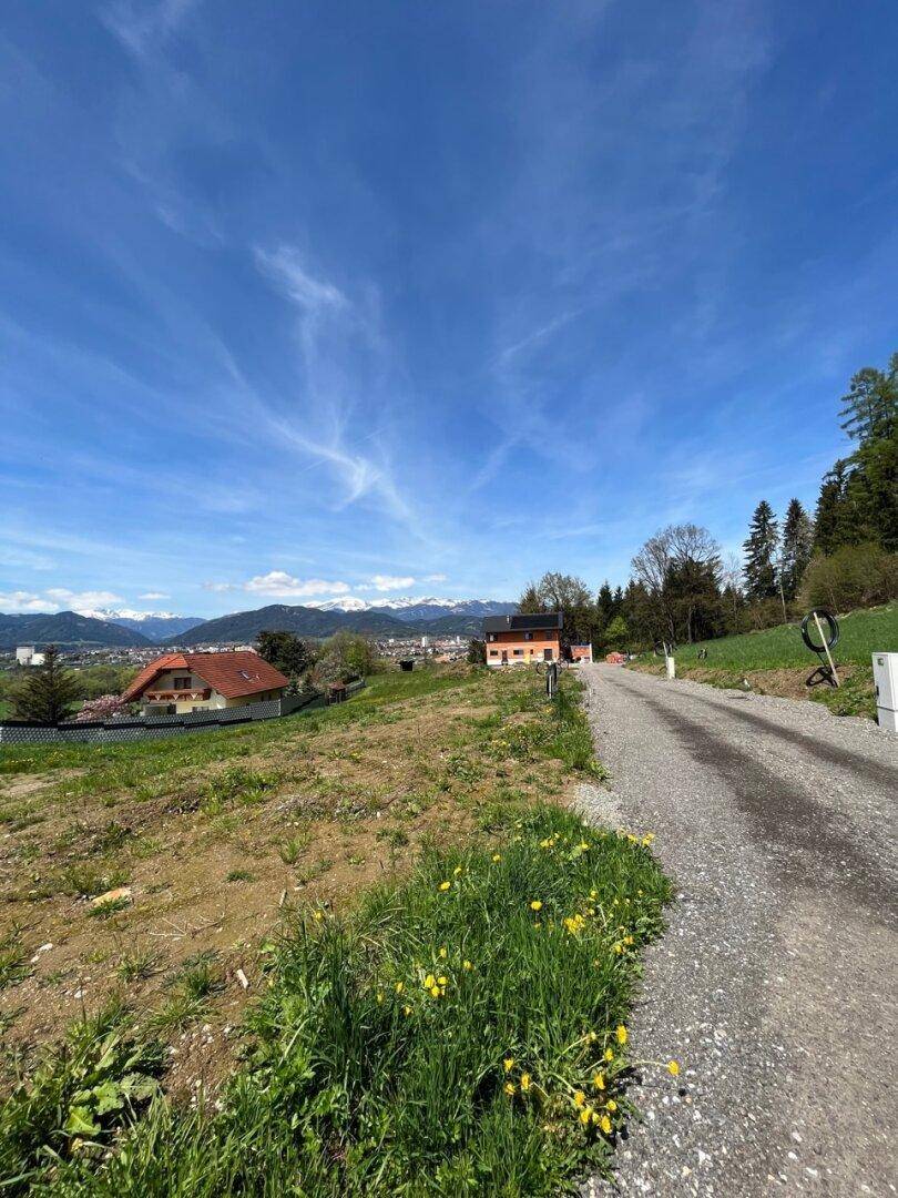 712 m² großer Baugrund im Grünen mit Bergpanorama - Ansicht 4