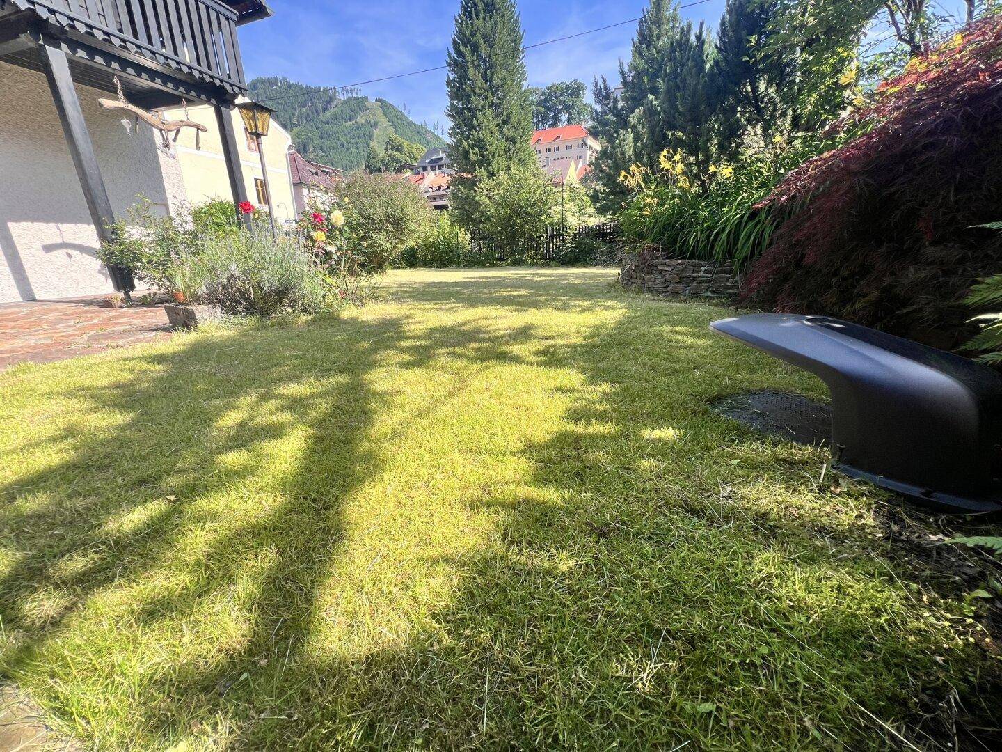 großer Garten