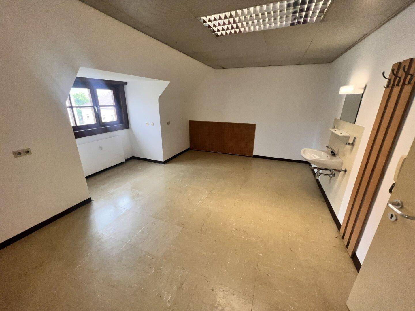Flexible Büroeinheit im Zentrum - Ansicht 2