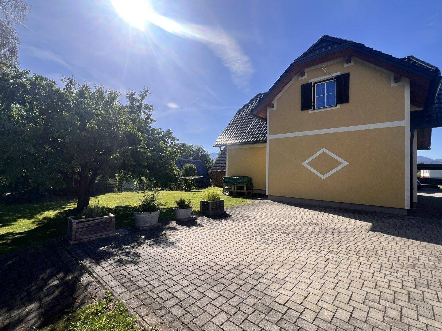 schönes Wohnhaus mit ruhigem Garten und Nebengebäude in Spielberg - Ansicht 5