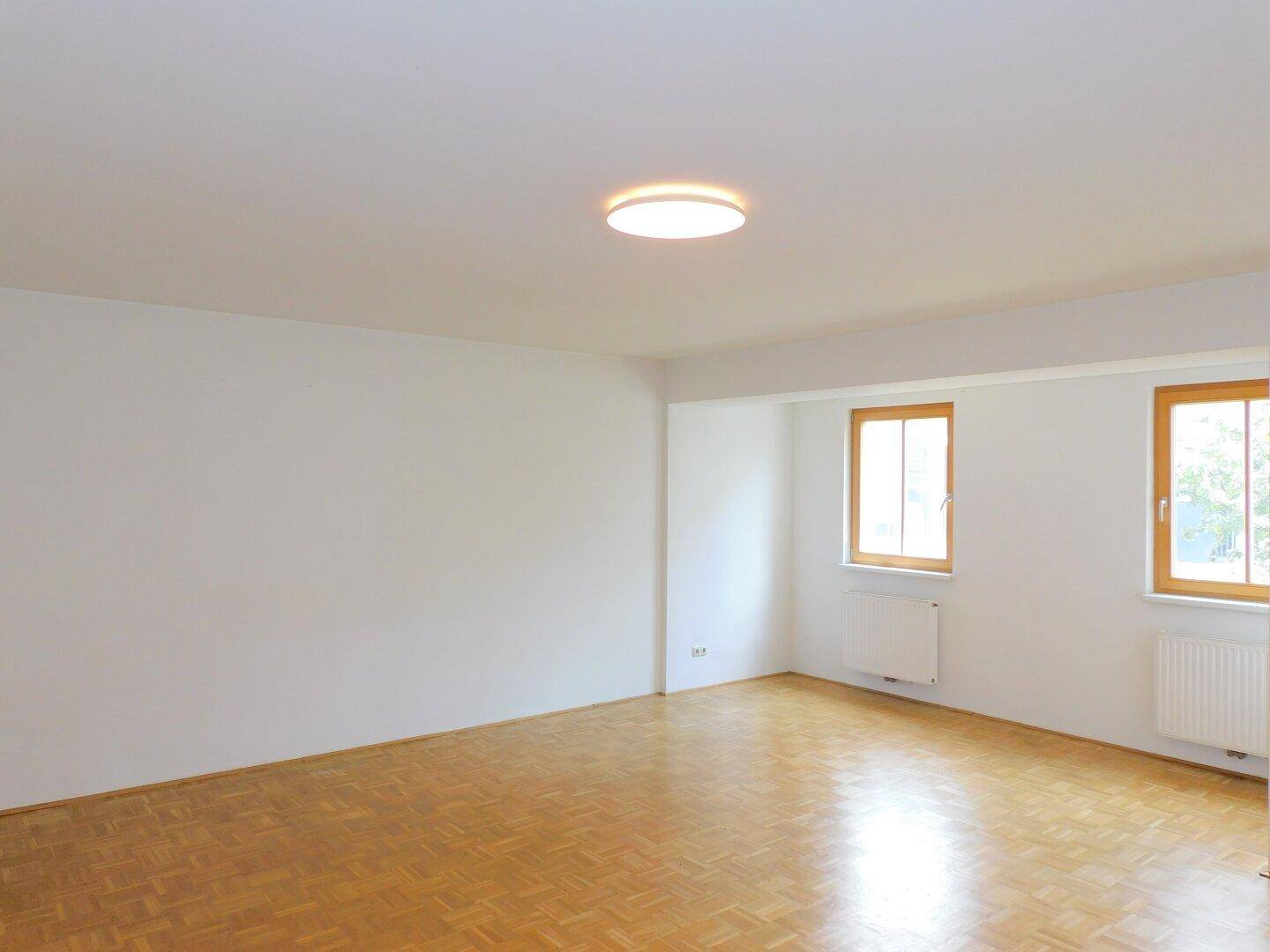3 Zimmer Wohnung mit Balkon - unbefristet - Więcej
