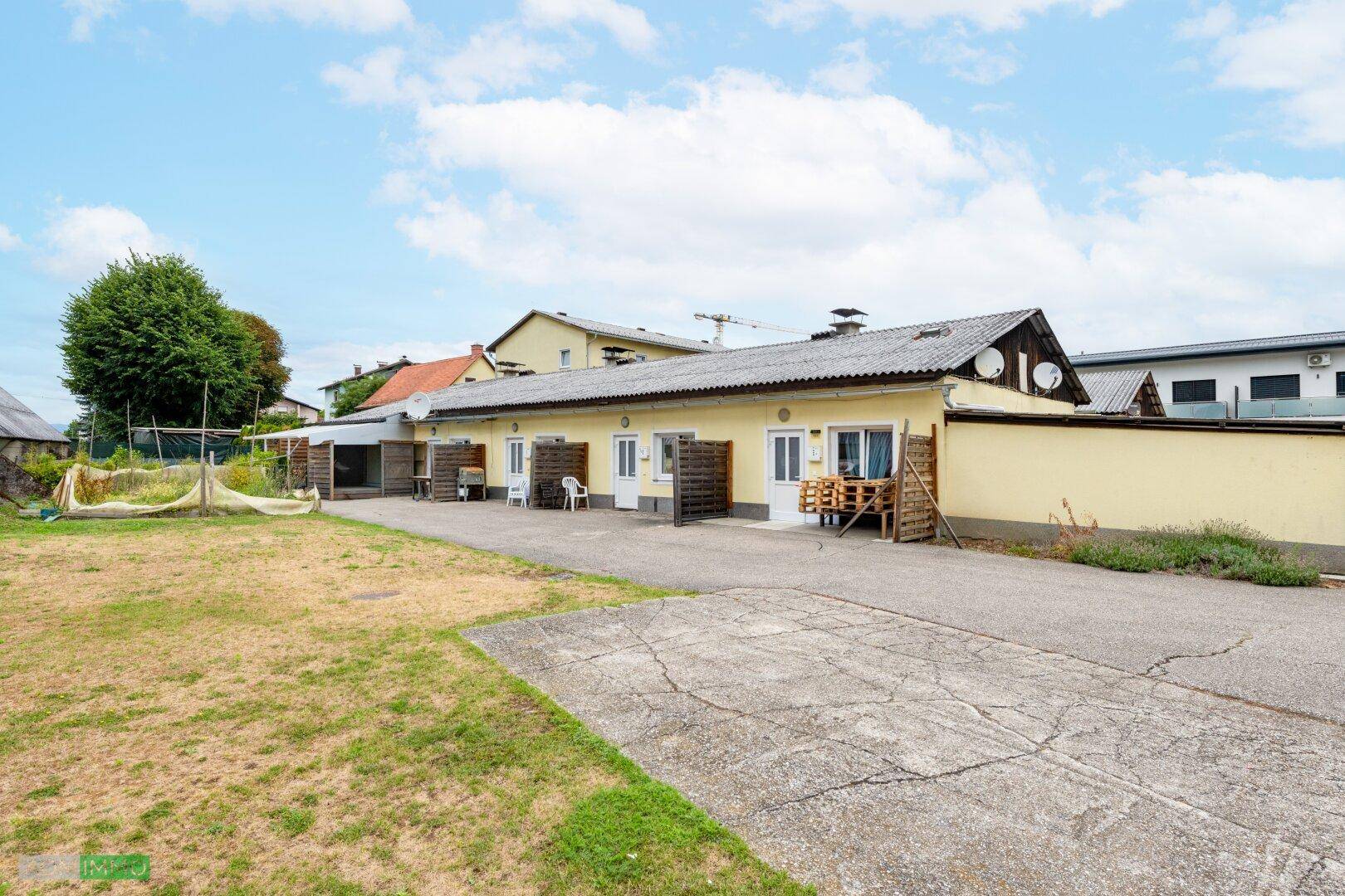 HAUS 4D, 4 Wohnungen mit Parkplatz