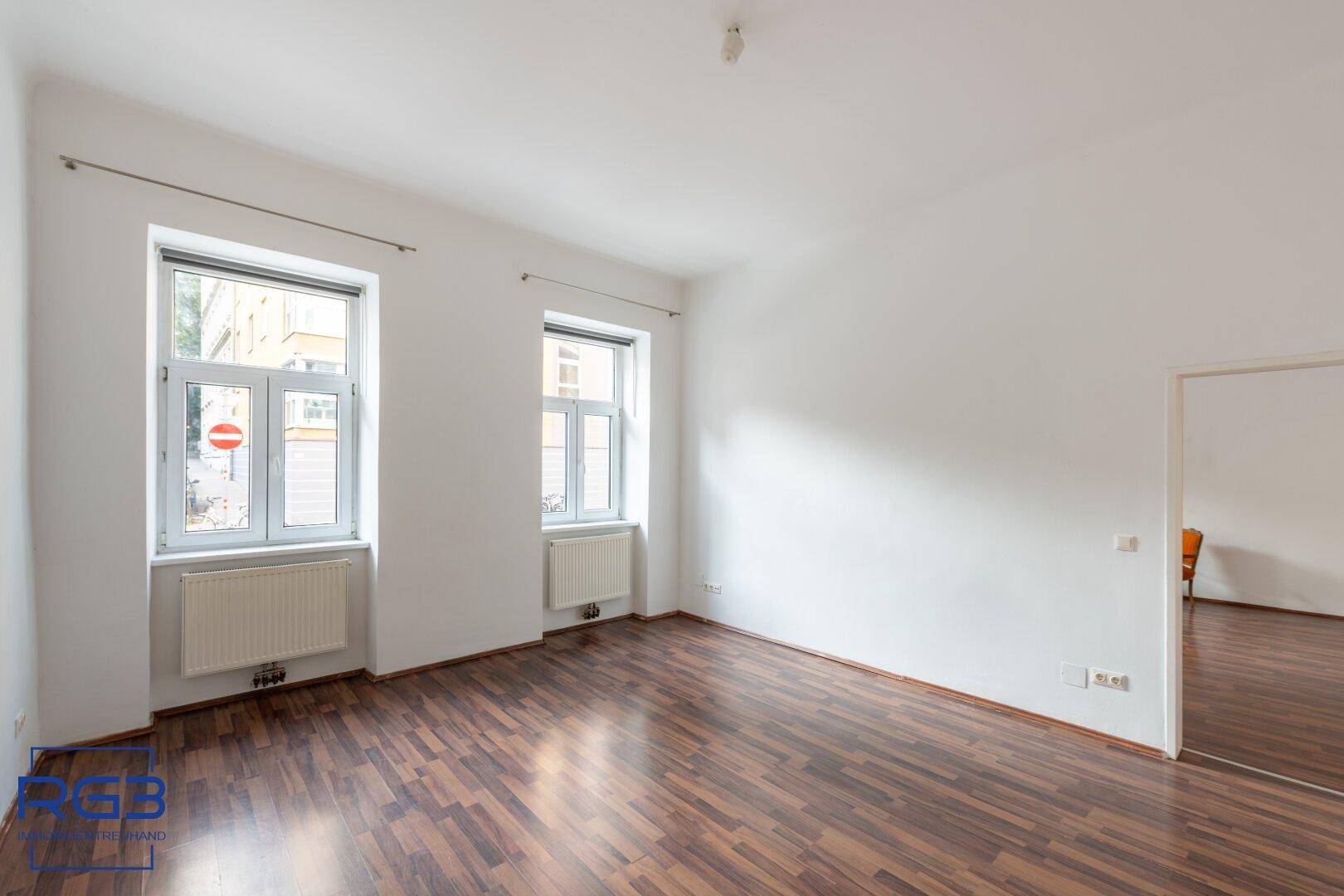 Mittleres Zimmer – Verbindung zum großen Zimmer