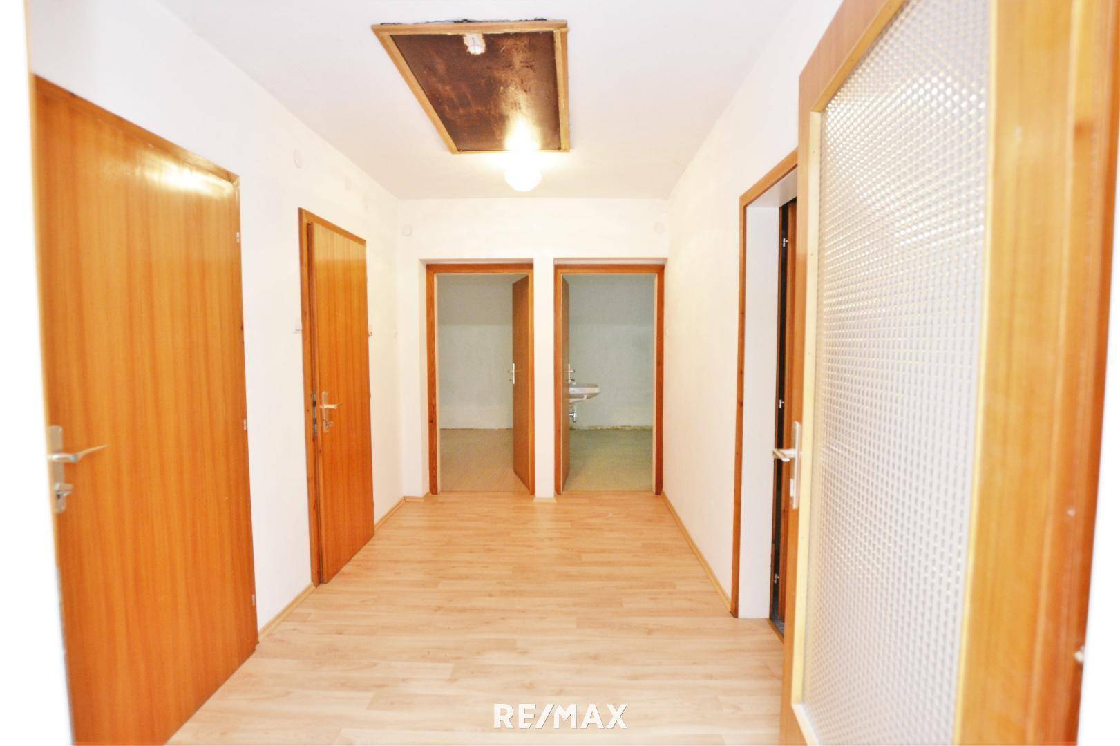 Zimmer 2 OG