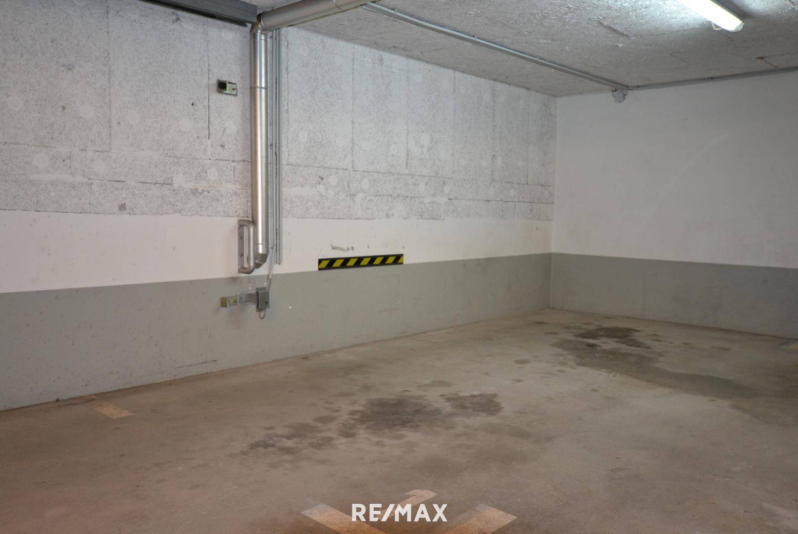 Garagenstellplatz