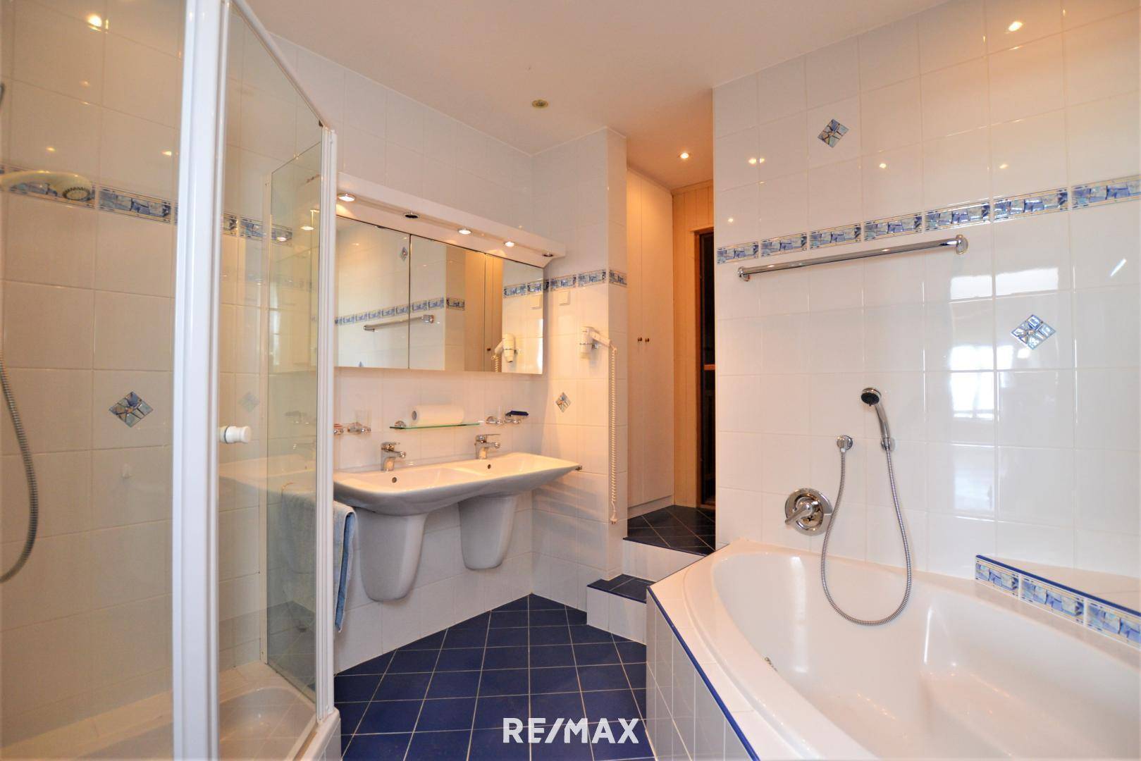 Badezimmer OG