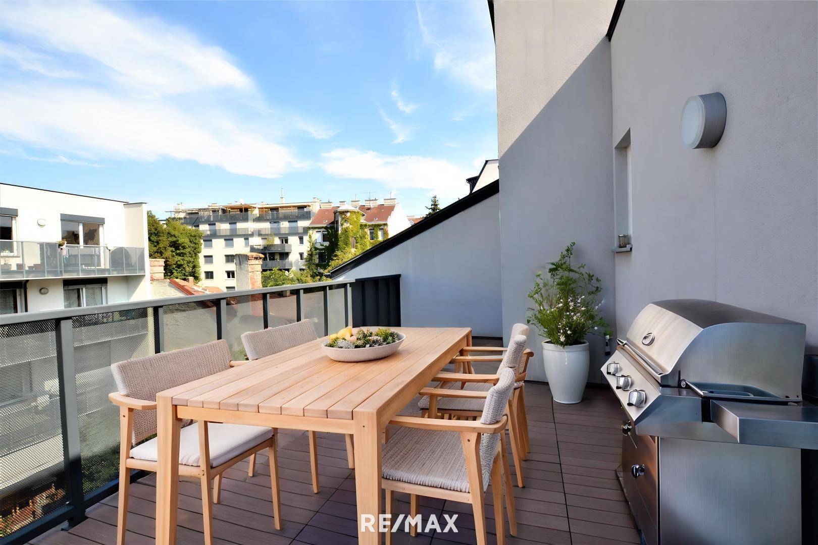 Terrasse (virtuell eingerichtet)