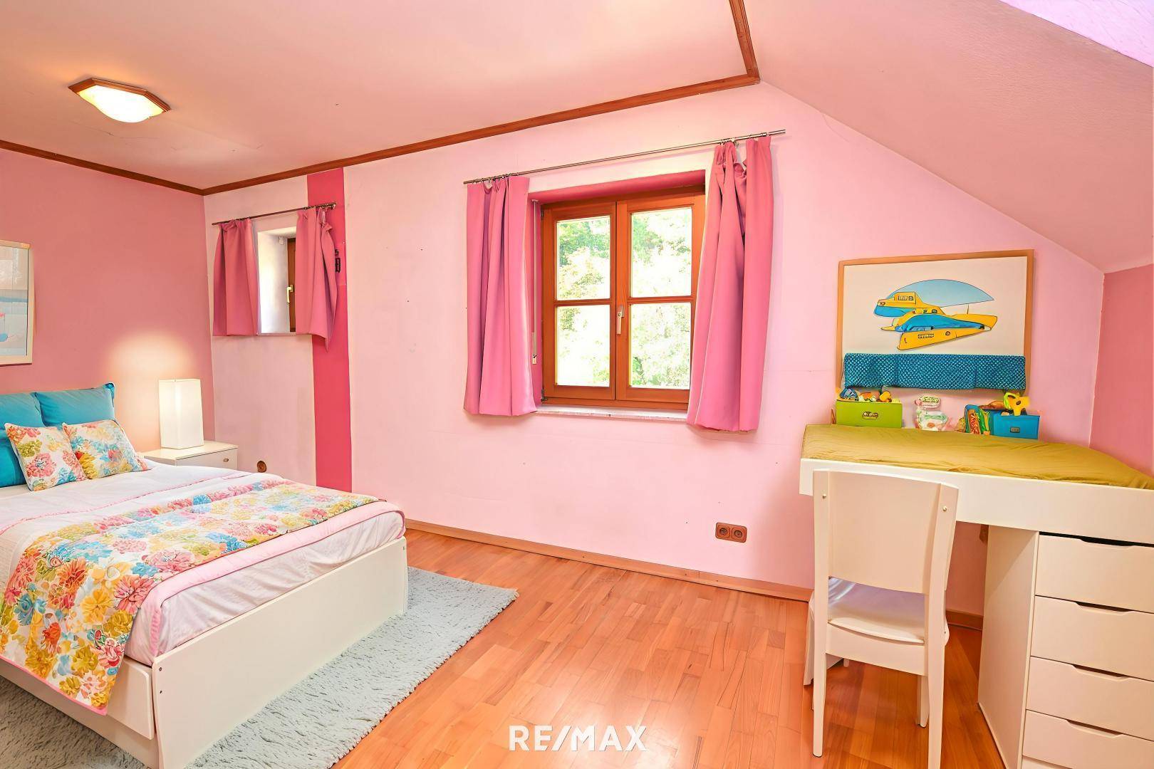 Kinderzimmer (virtuell eingerichtet)