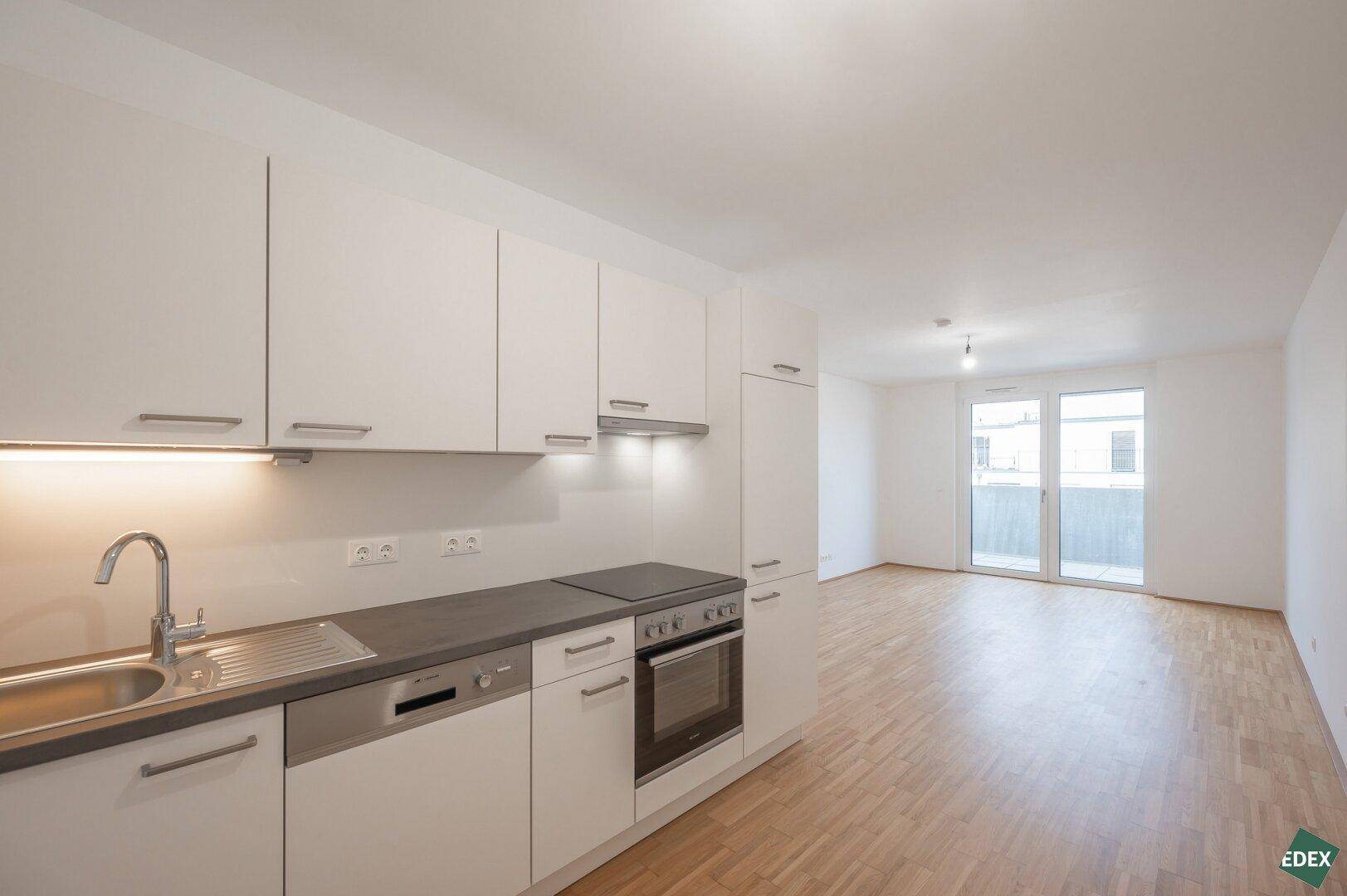 Traumhafter und sehr geräumiger 2-Zimmer-Neubau mit großem Balkon - Widok 3