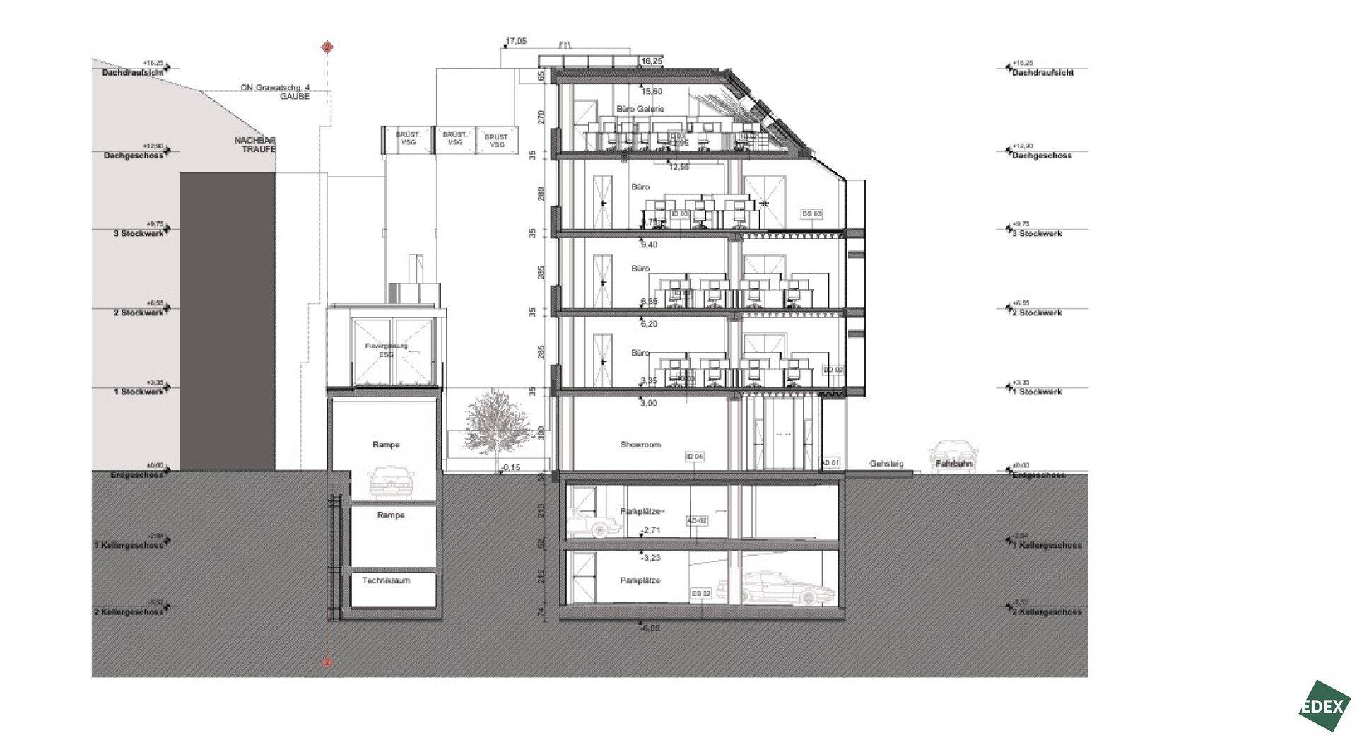 Architektonischer Querschnitt des Gebäudes mit mehreren Etagen, Tiefgarage und Aufzugsschacht.