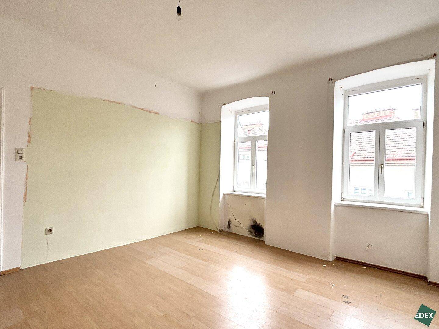 Sanierungsbedürftige 2-Zimmer-Altbauwohnung in guter Lage in Meidling - Ansicht 2