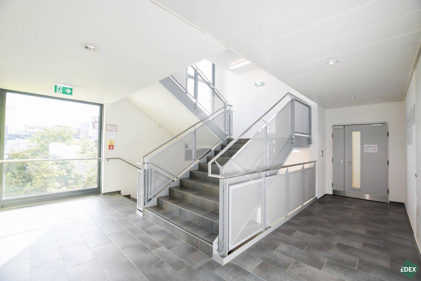 Vienna Competence Center - modernes Büro samt Freifläche - Ansicht 3