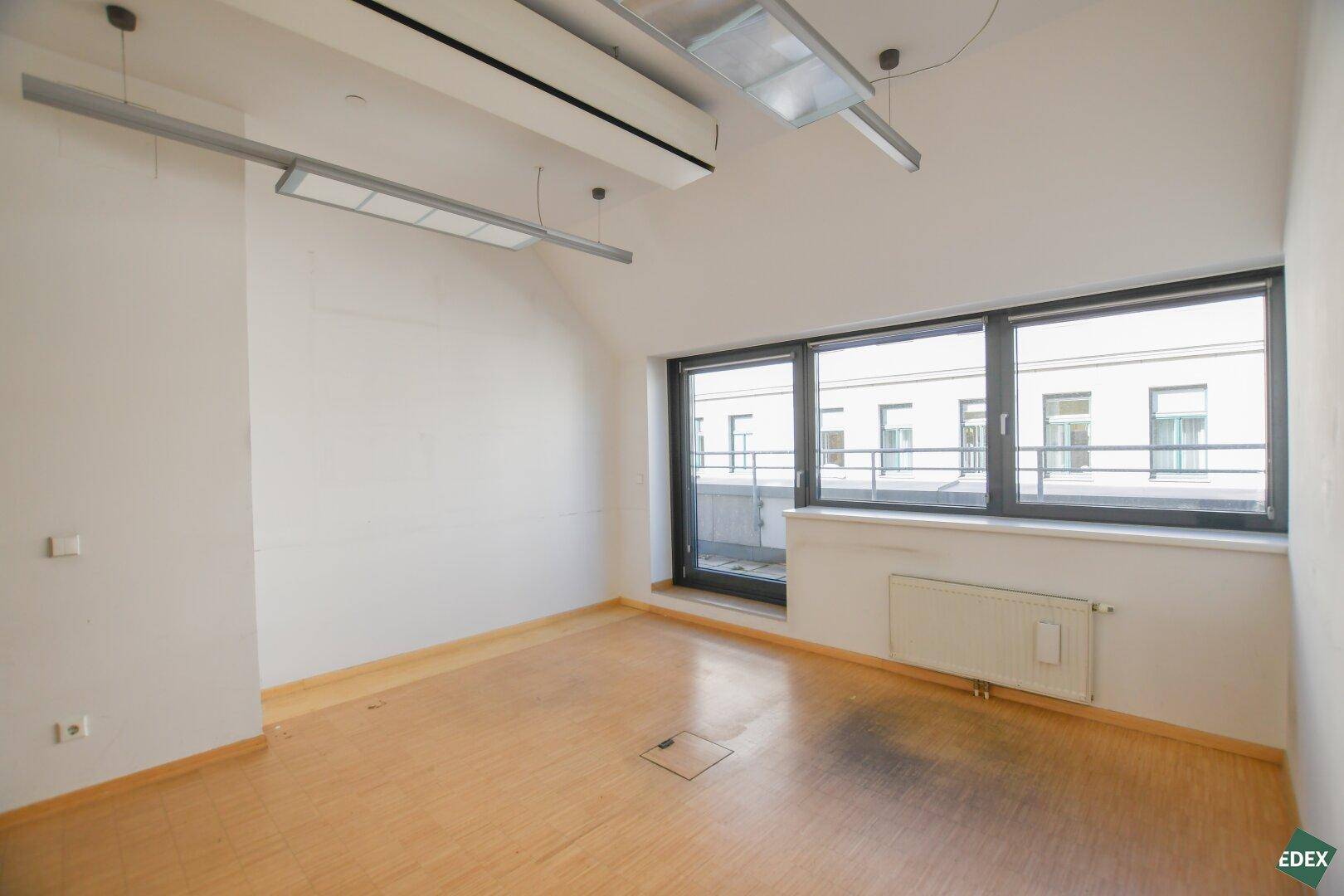 Vienna Competence Center - modernes Büro samt Freifläche - Ansicht 6