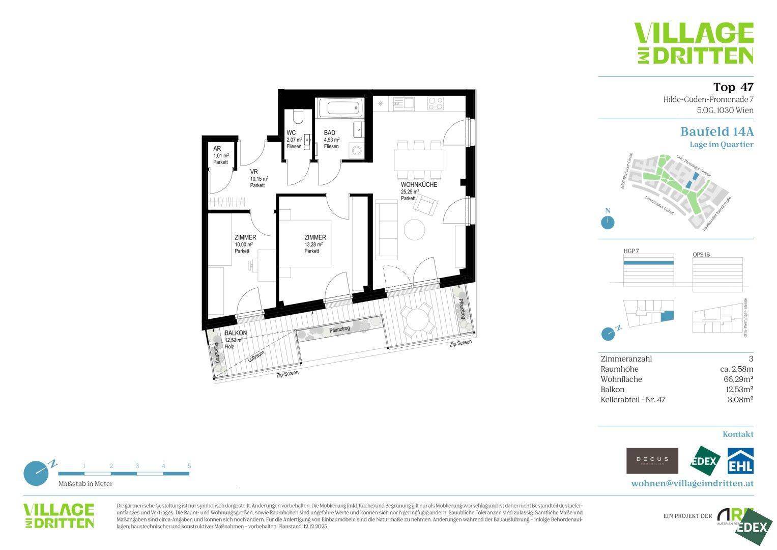 Detaillierter Grundriss einer Wohnung mit drei Zimmern, Bad, WC und einem Balkon.