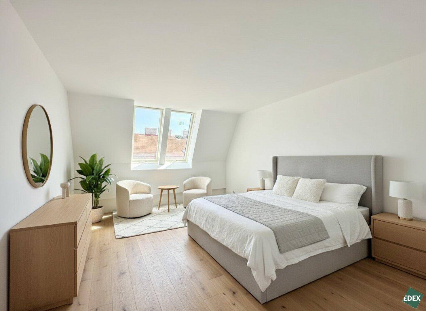 Helles Schlafzimmer mit Doppelbett, Holzboden und Dachfenstern, die eine angenehme Atmosphäre schaffen.