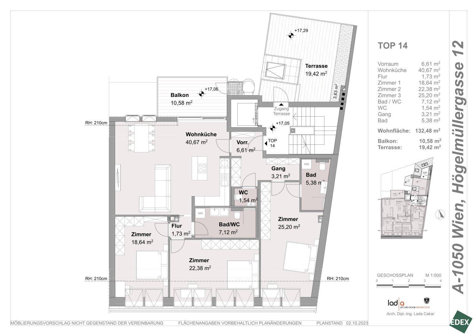 Grundriss der Wohnung Top 14 mit Balkon, Terrasse und mehreren Zimmern.