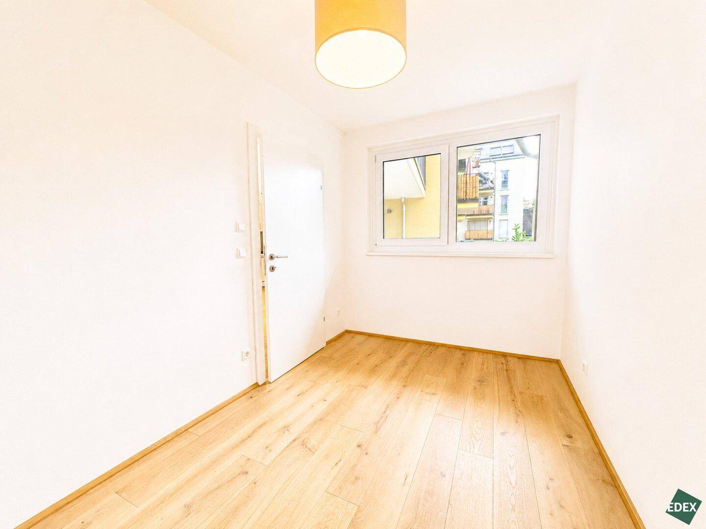 Attraktive 3-Zimmer Wohnung mit Loggia direkt bei der U3 - Mehr