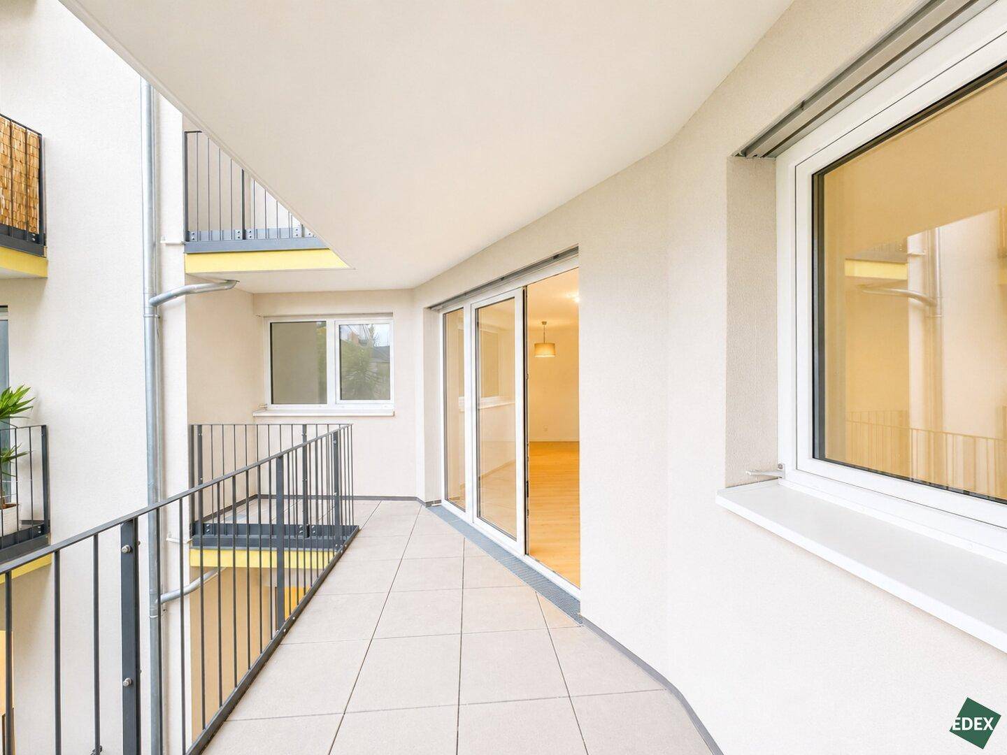 Attraktive 3-Zimmer Wohnung mit Loggia direkt bei der U3 - Ansicht 3