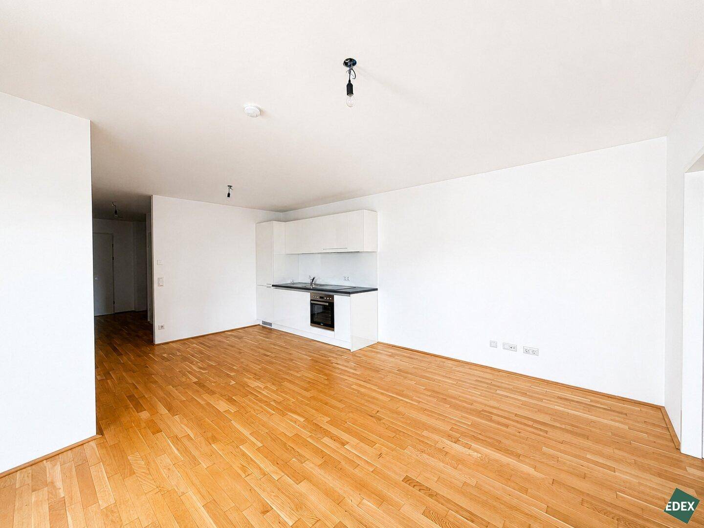 IU | Schöne 3-Zimmer Wohnung mit großem Balkon in Hofruhelage - Ansicht 2