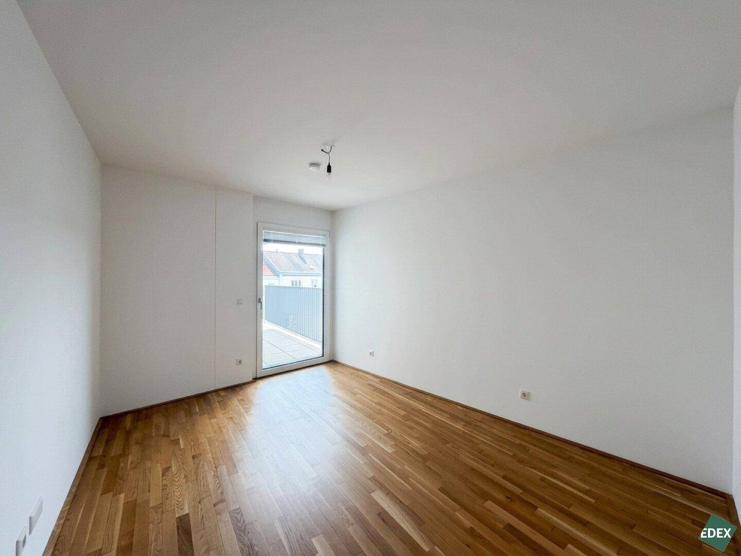 IU | Schöne 3-Zimmer Wohnung mit großem Balkon in Hofruhelage - Ansicht 5