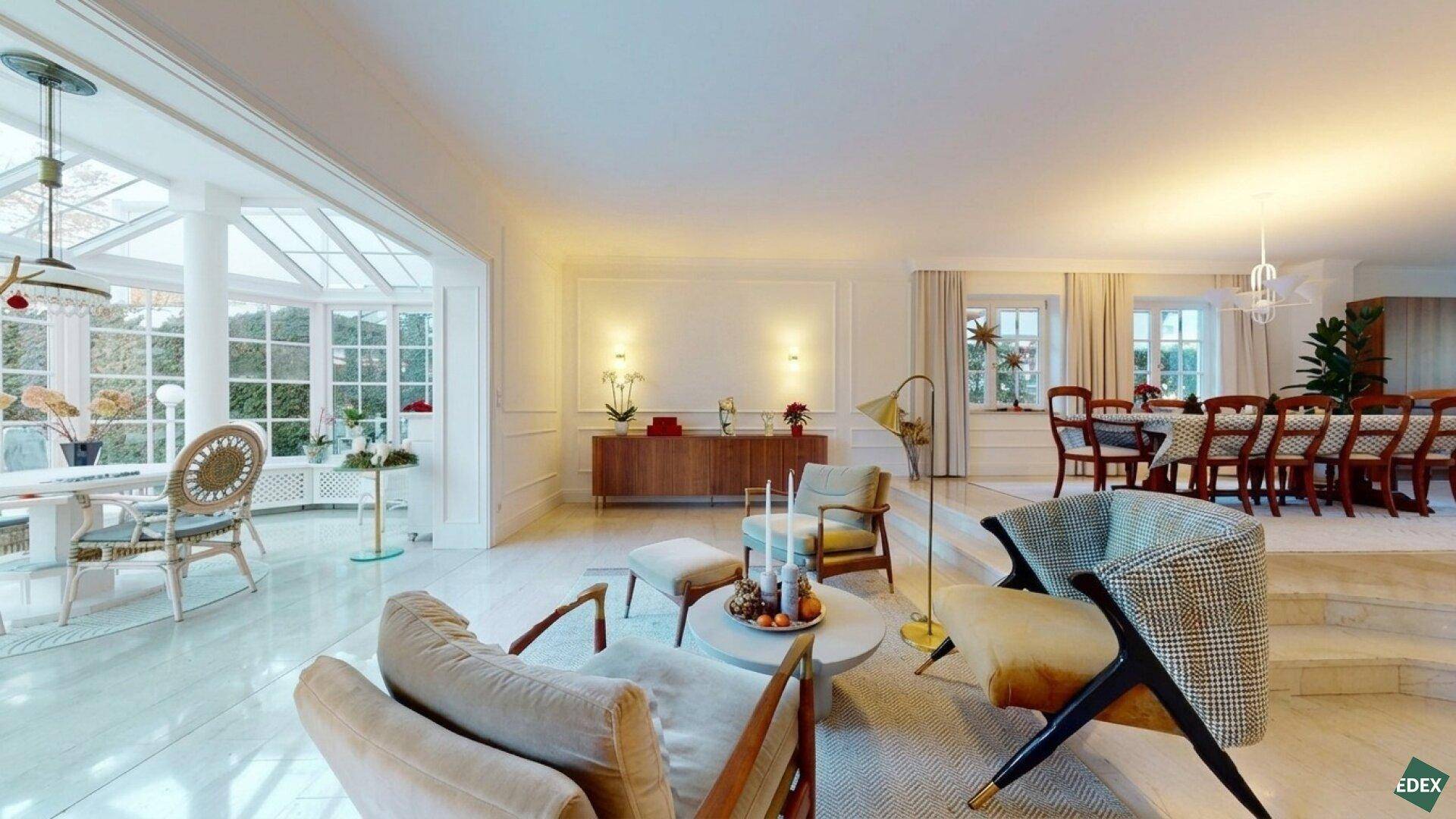 Elegante Villa in idyllischer Wienerwaldlage mit Pool und großem Garten – pohled 2