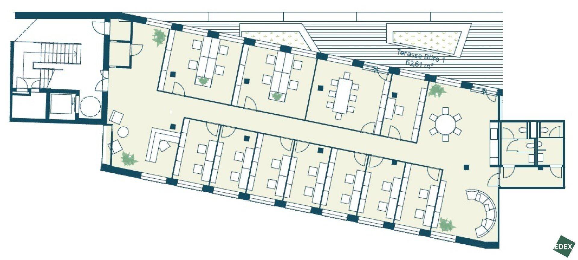 Grundriss eines Bürogeschosses mit mehreren Einzelbüros, Konferenzraum und einer Terrasse von 62,51 m².