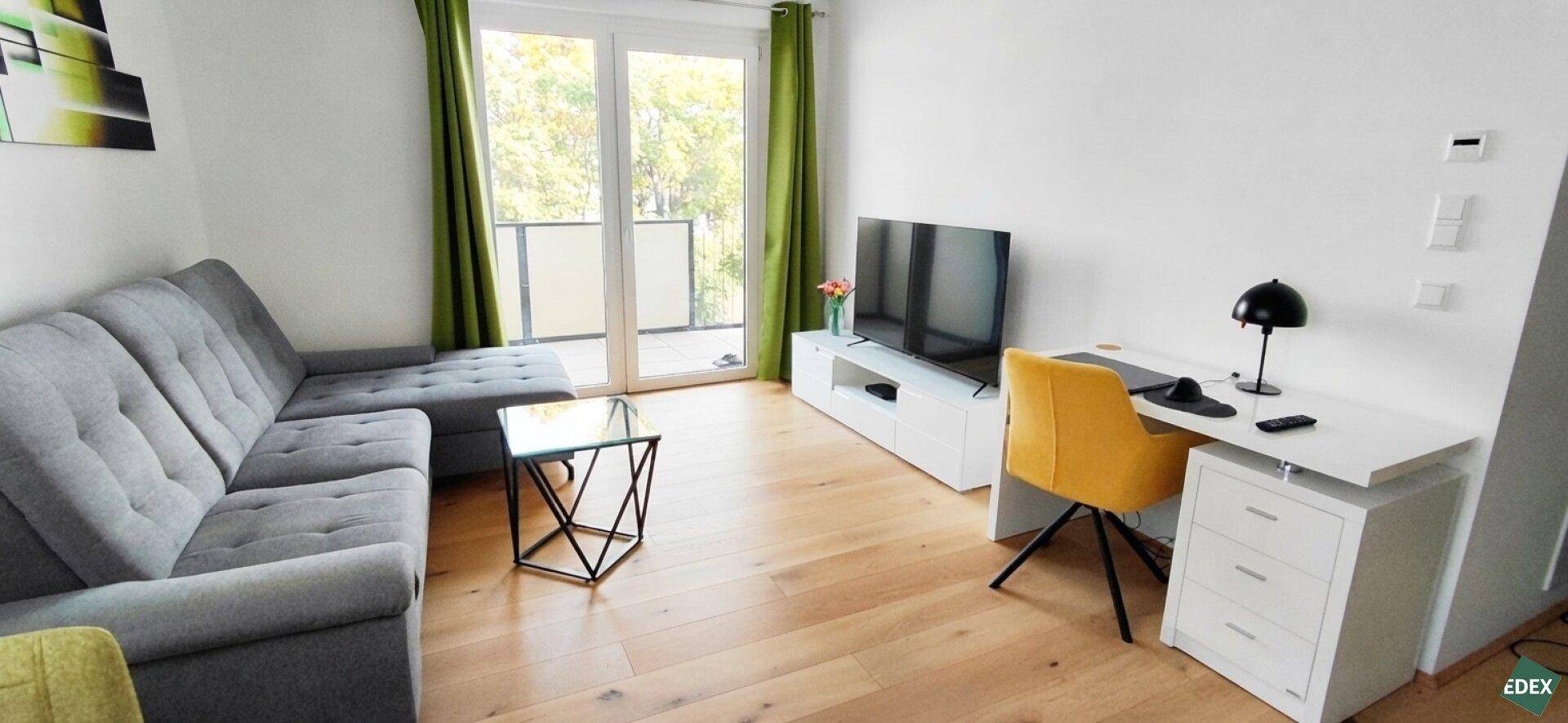 Ab 1. Jänner: Schöne 2-Zimmer-Wohnung mit großem Balkon direkt an der U3!