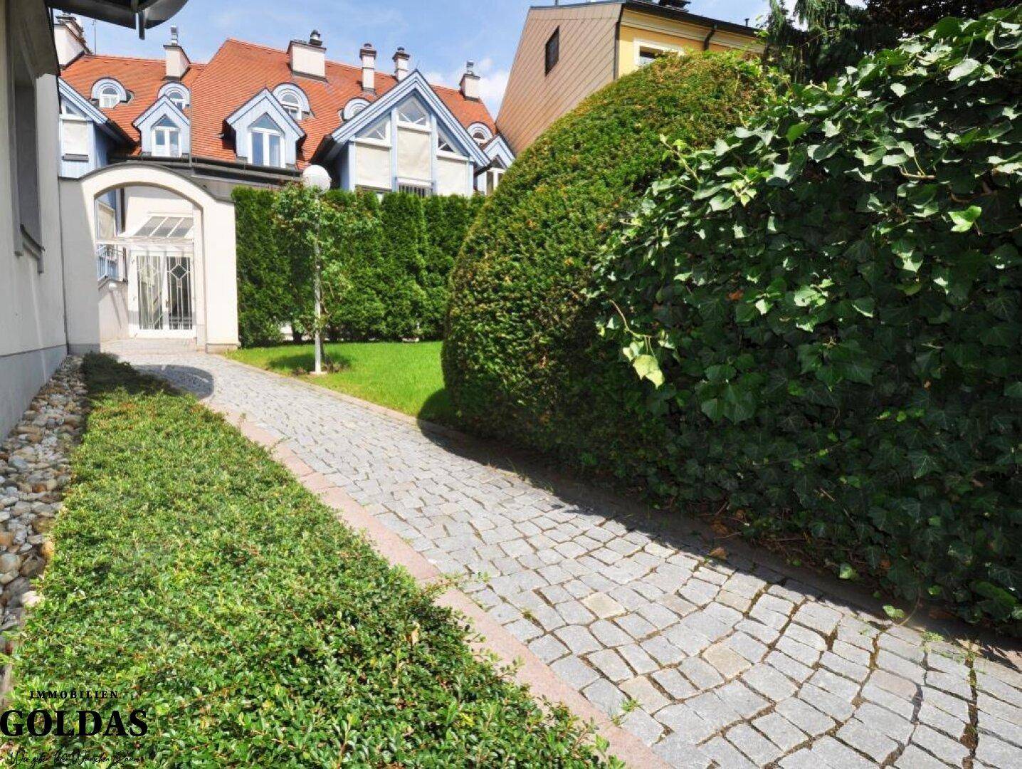Eingangsbereich Wohnhausanlage