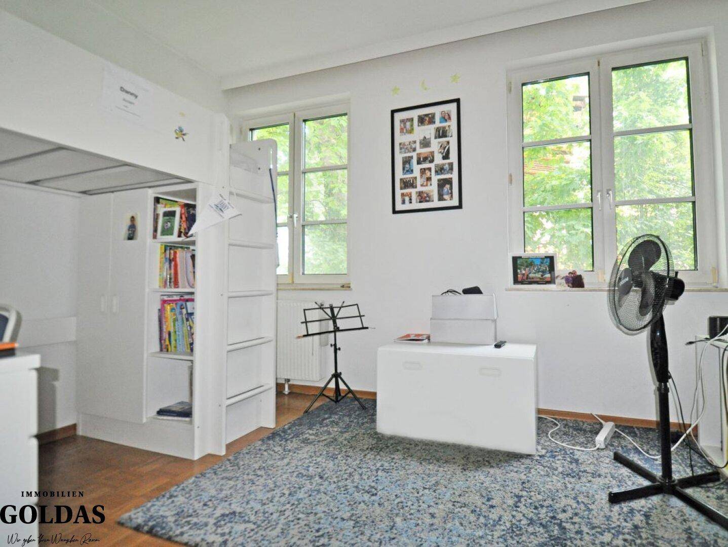 Schlafzimmer 2