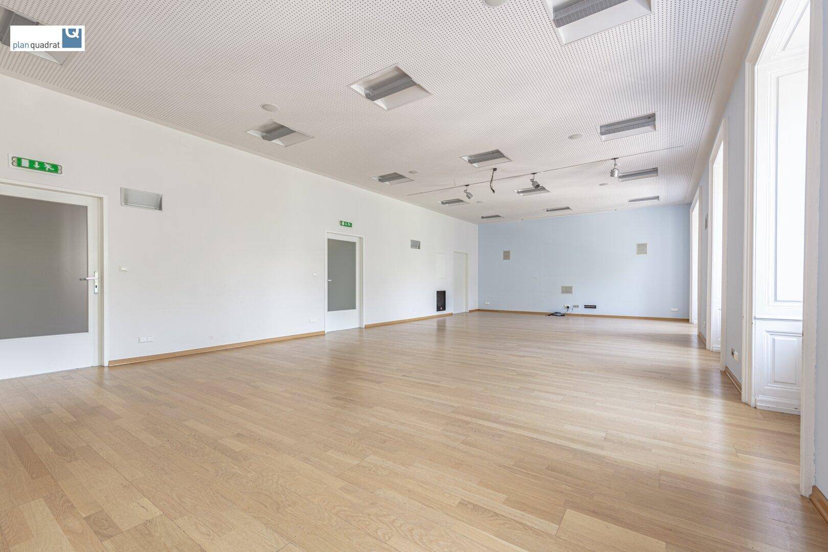 Büro 1 / Konferenzraum (ca. 70,80 m²)