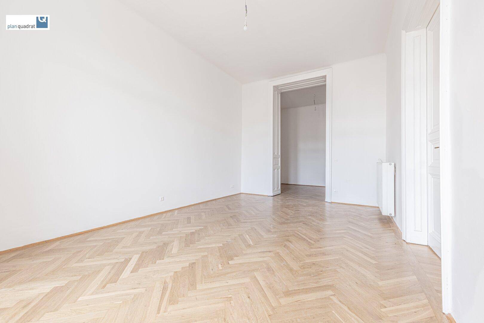 Zimmer 1 (gem. "Grundriss-Skizze") - ca. 23,80 m²