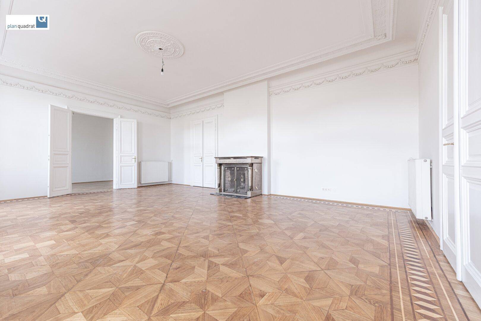 Kaminzimmer (gem. "Grundriss-Skizze") - ca. 52,00 m²