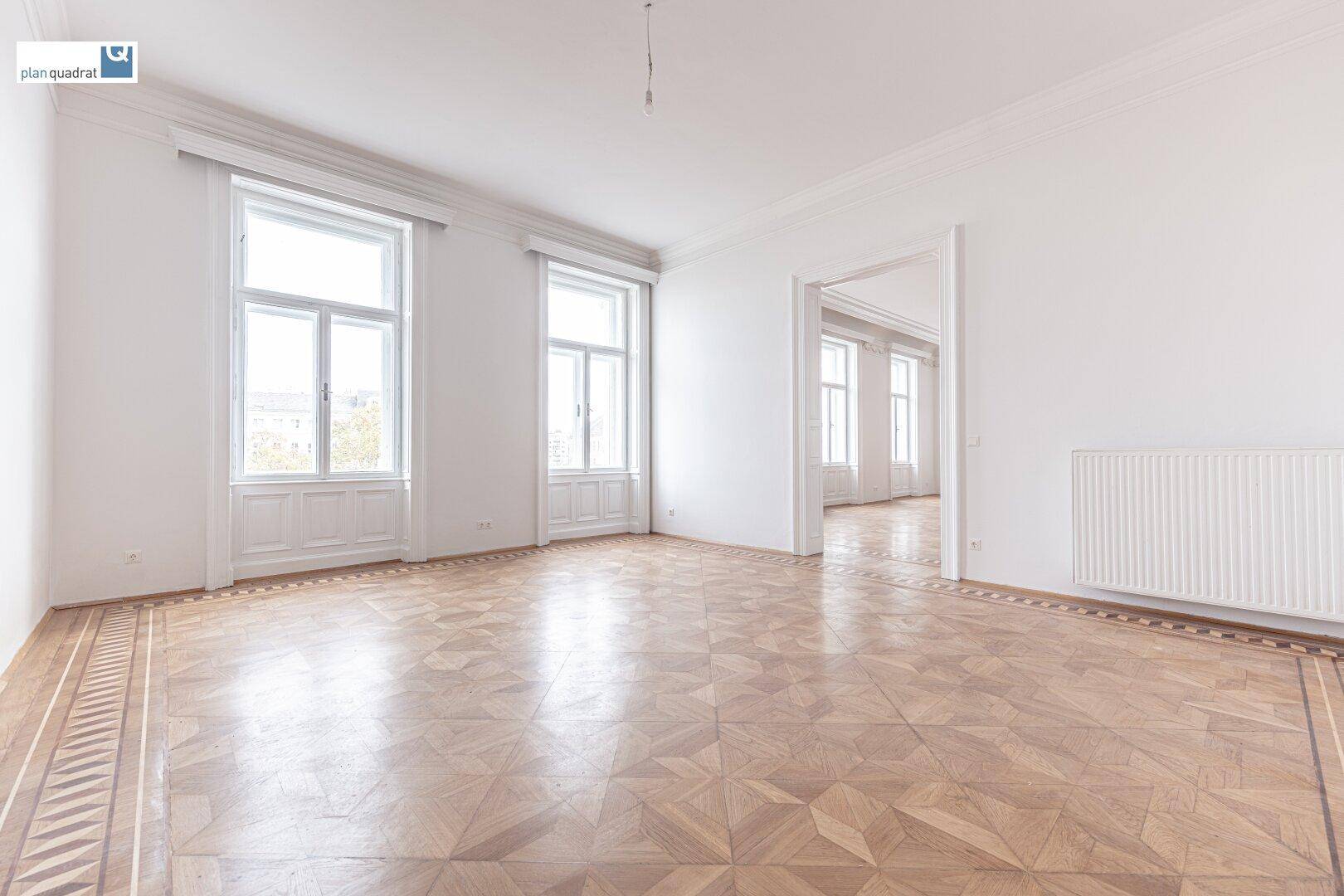 Zimmer 2 (gem. "Grundriss-Skizze") - ca. 30,40 m²